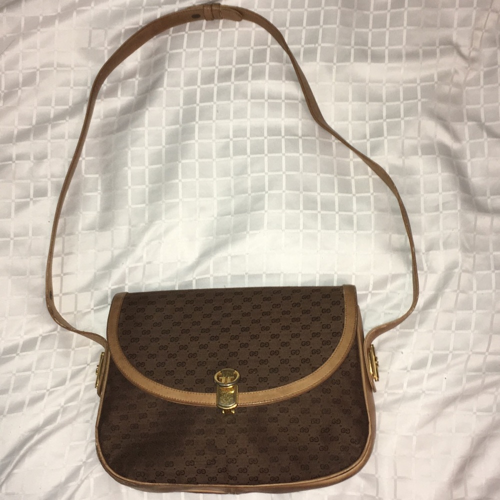AUTHENTIC Gucci Crossbody Bag
